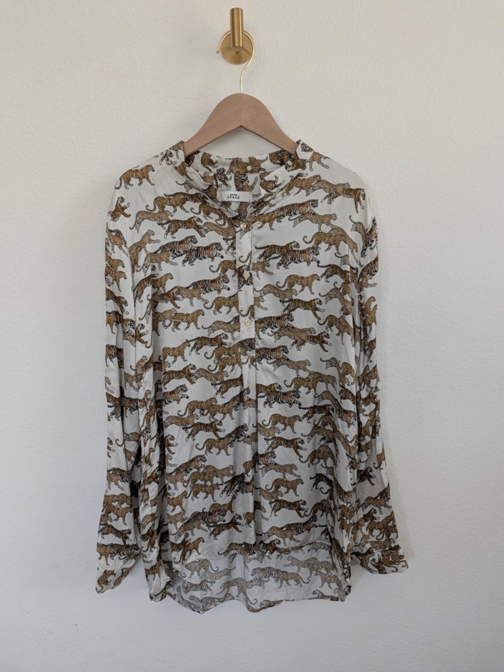 0039 Italy Tiger Print Blouse